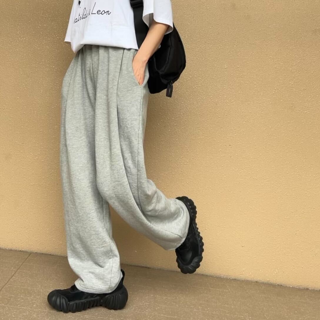 最終入荷・即納】タックワイドスウェットパンツ – TRENDLE 最終入荷・即納】タックワイドスウェットパンツ – TRENDLE